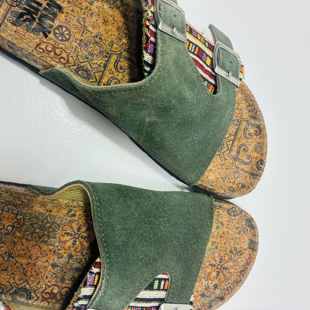 MUK LUKS Women's Valerie Terra Turf Sandals Green Size 8 Lightweight - Picture 2 of 8